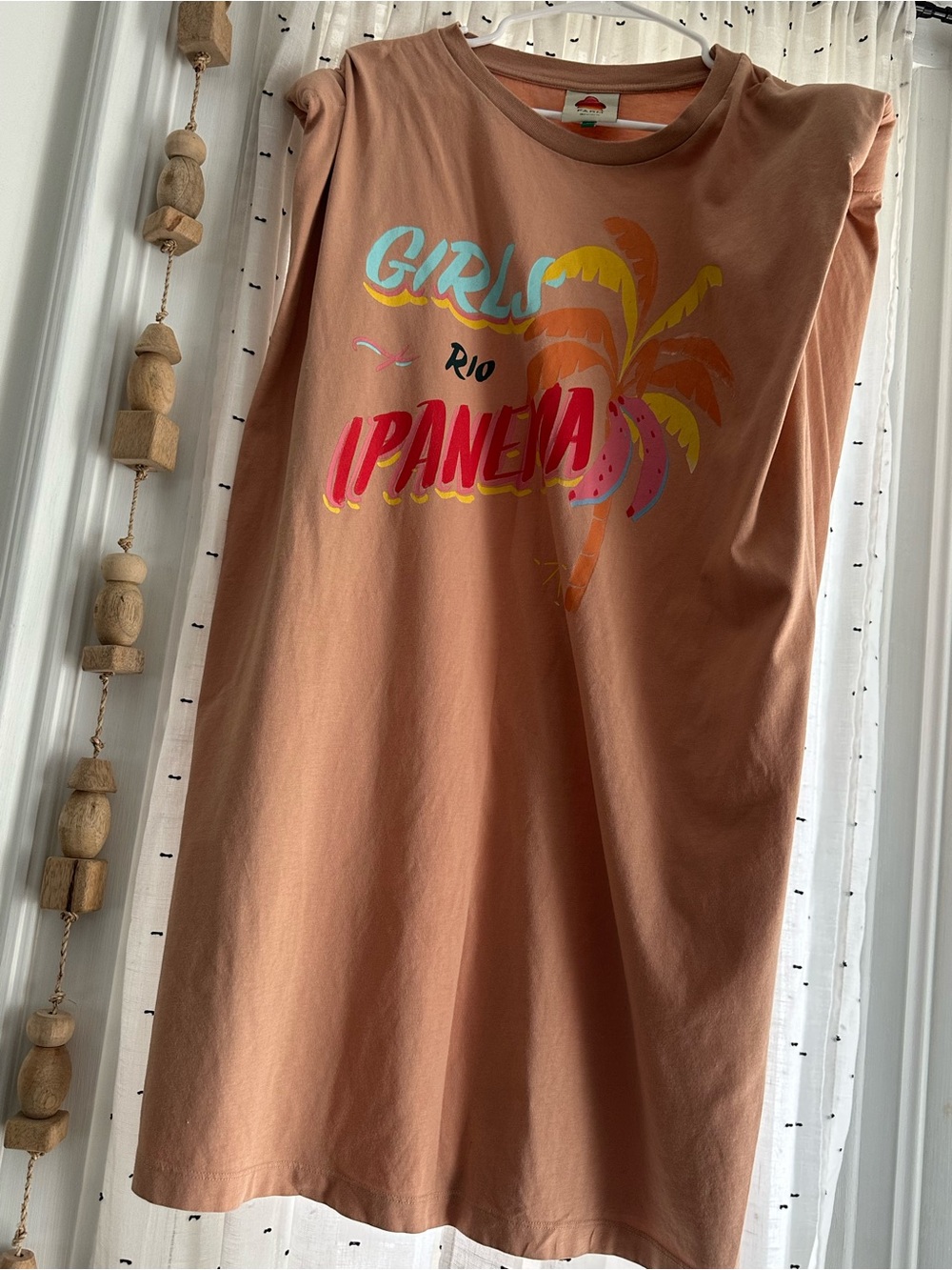 Farm Rio Graphic Tee Dress in Peach with 'Girls Rio Panema' Print in XL - Picture 4 of 4